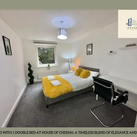You Leeds Festival Base Clarendon Comfort *